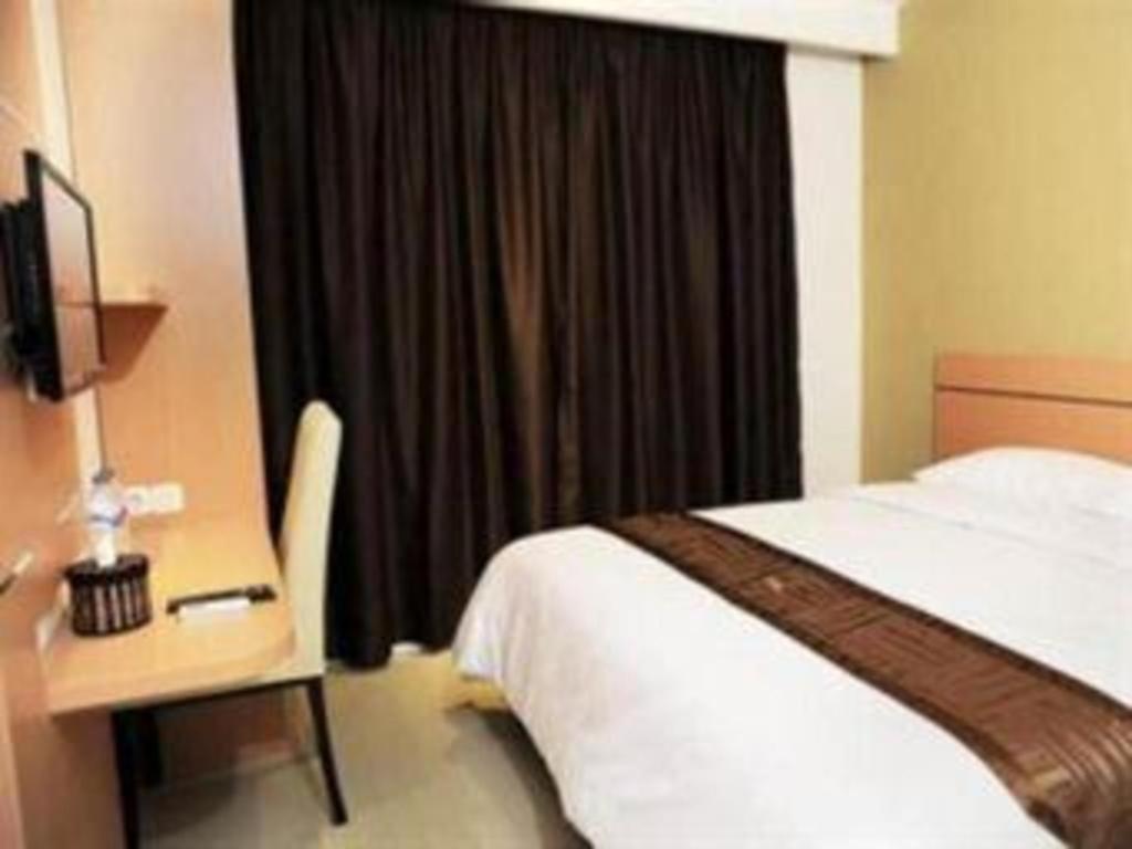 Guest House Nozz Semarang Luaran gambar