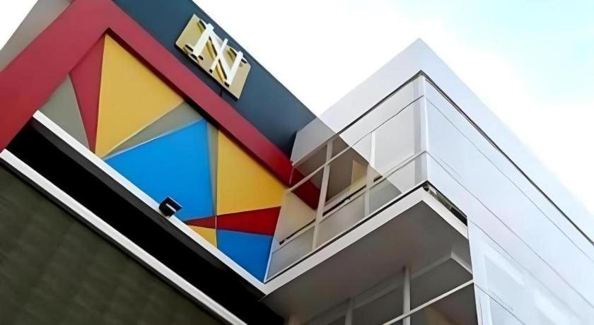 Guest House Nozz Semarang Luaran gambar