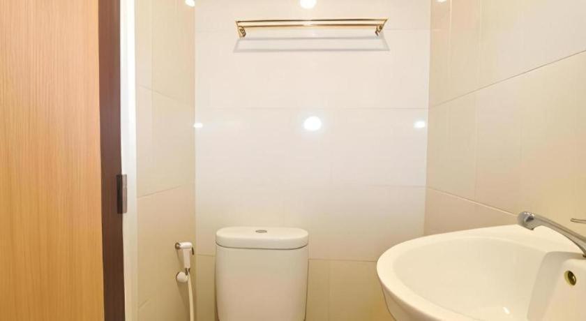 Guest House Nozz Semarang Luaran gambar